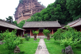 麦积山.jpeg
