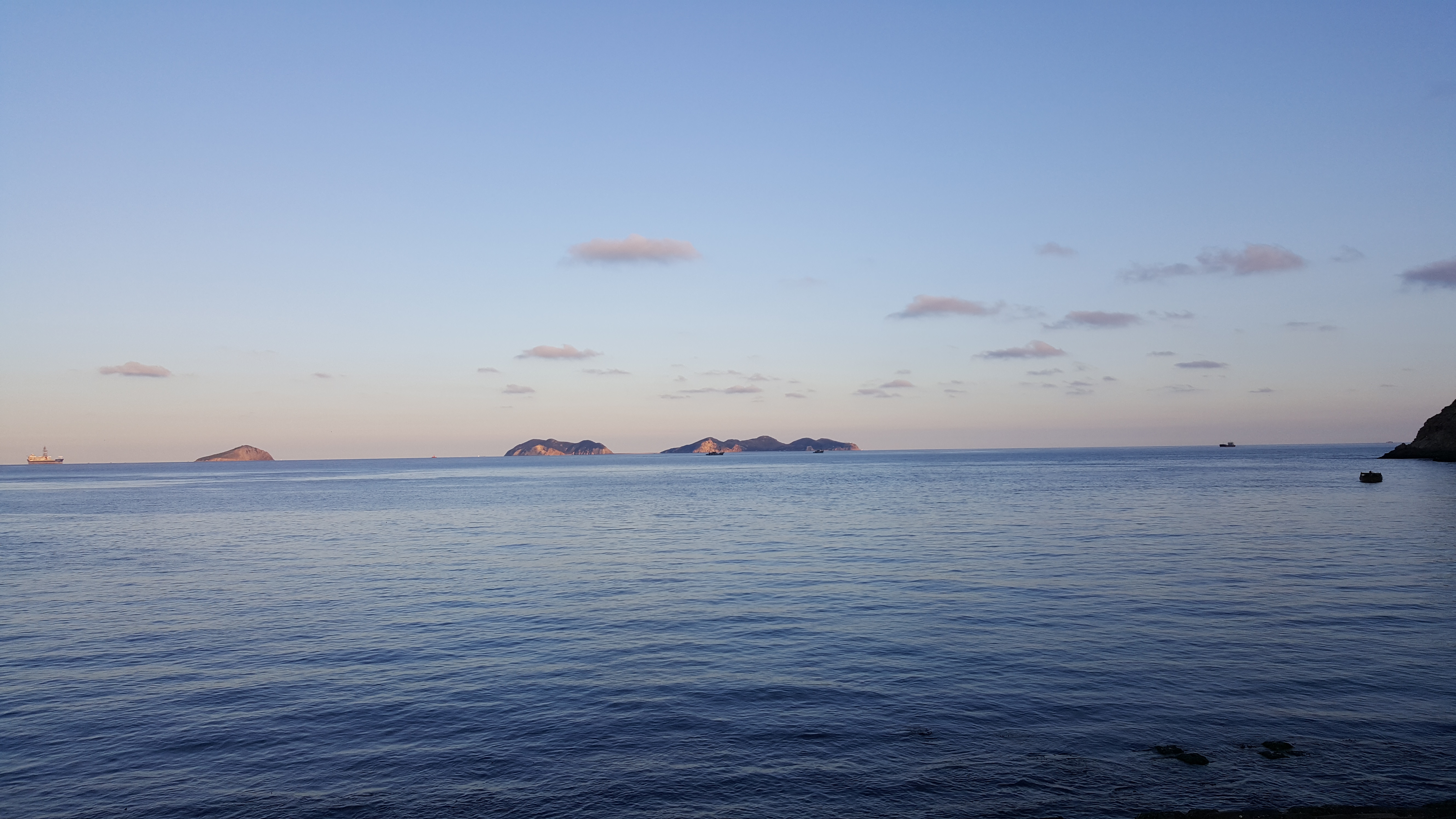 大海边2.jpg