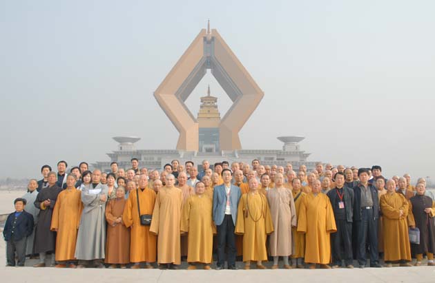 合十舍利塔20090412110209606.jpg